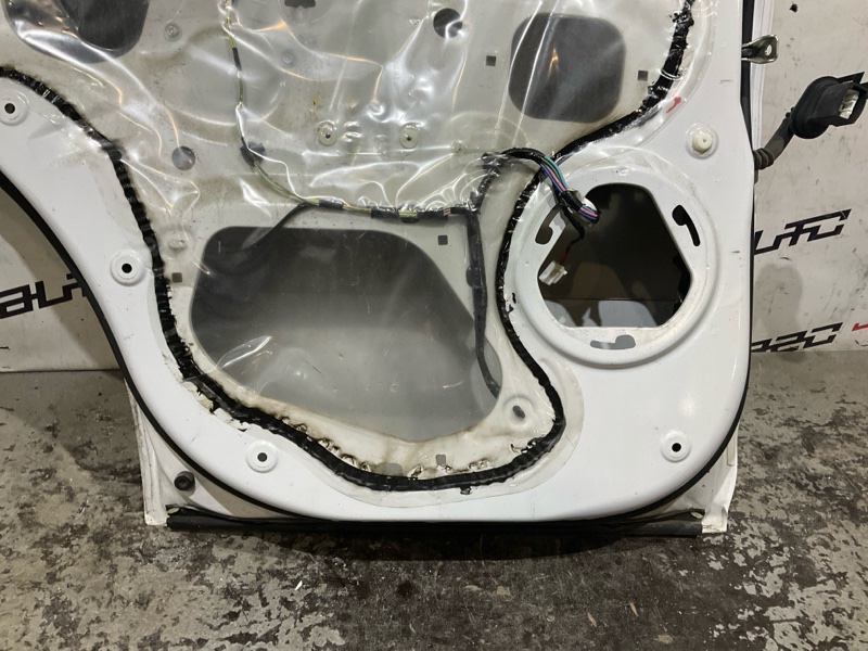 Дверь задняя левая ASX 2010 4B10