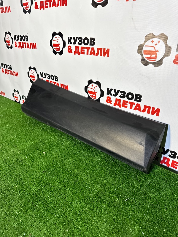 Накладка двери задняя правая Toyota RAV 4 XA40 Накладка двери задняя правая Toyota RAV 4 XA40