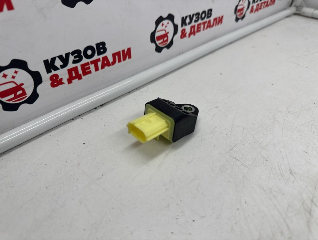 Запчасть датчик удара air bag Toyota Land Cruiser Prado 2017-2024 150 8983160040 контрактная Датчик удара air bag Toyota Land Cruiser Prado 2017-2024 150 8983160040 контрактная