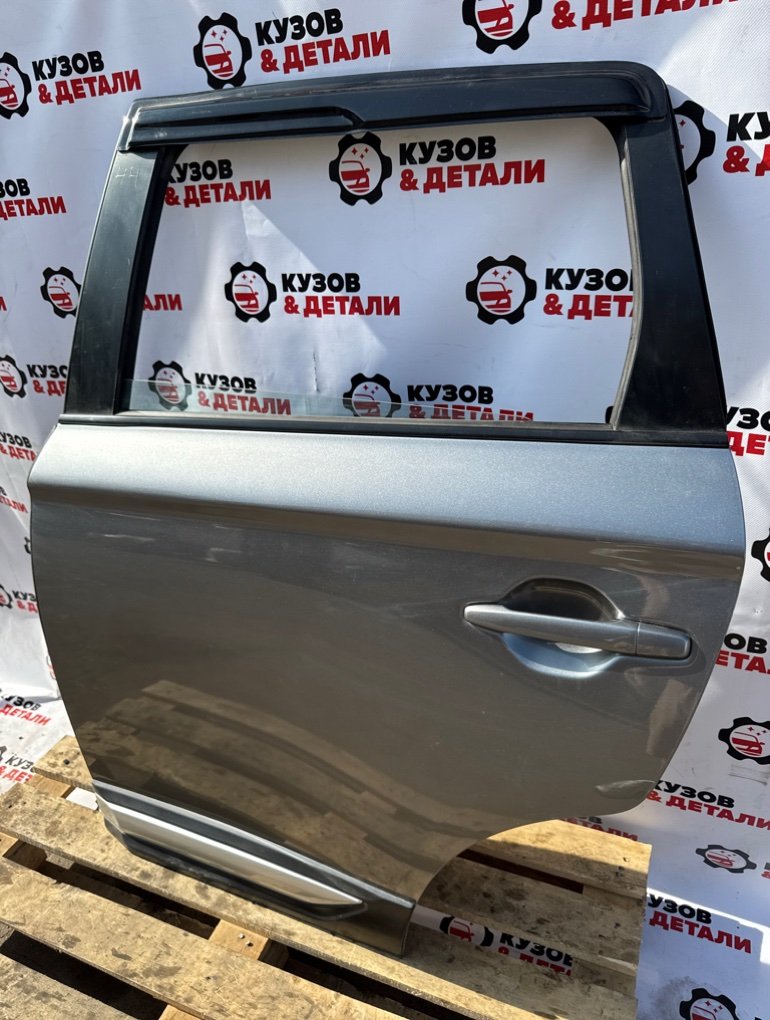 Дверь боковая задняя левая Mitsubishi Outlander 2015-2018 3 5730B557 контрактная