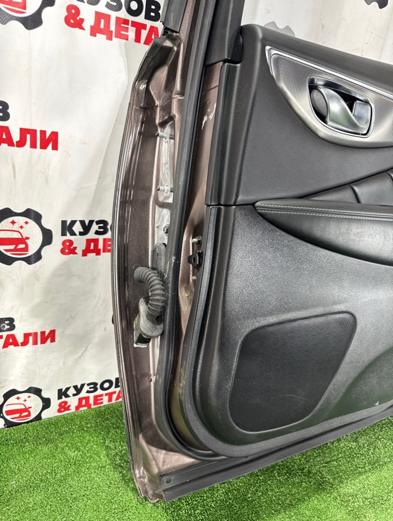Дверь боковая задняя правая Q50 2013-2024 V37