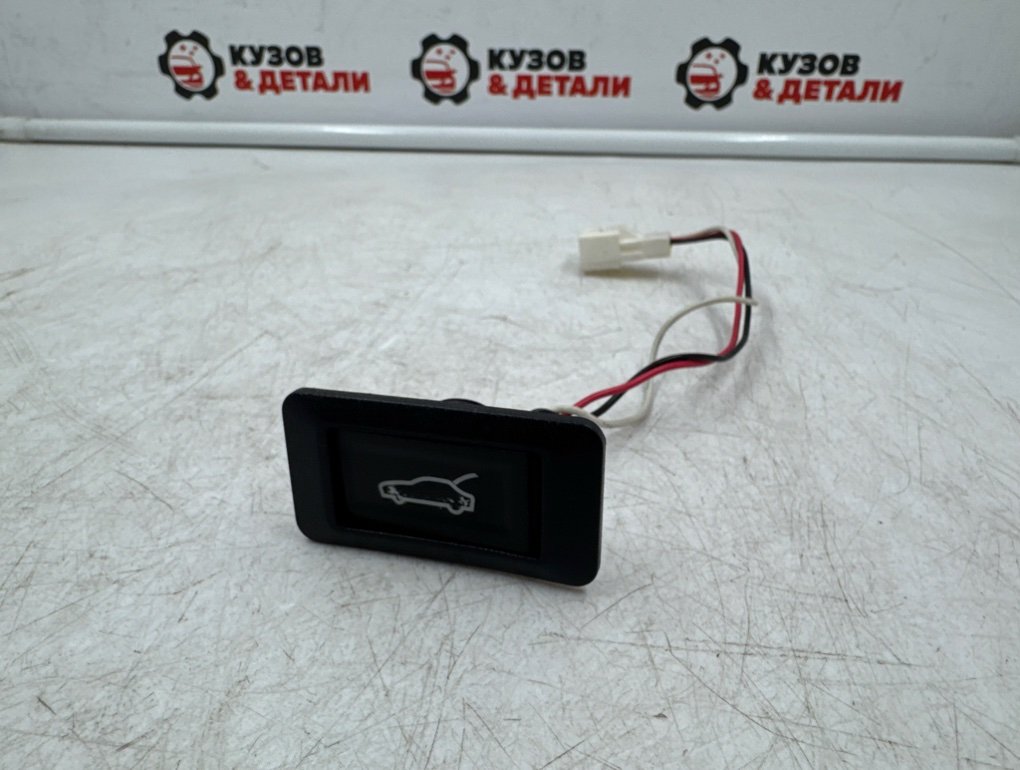 Кнопка открывания багажника Infiniti Q50 2013-2024 V37 25380-ED000 контрактная