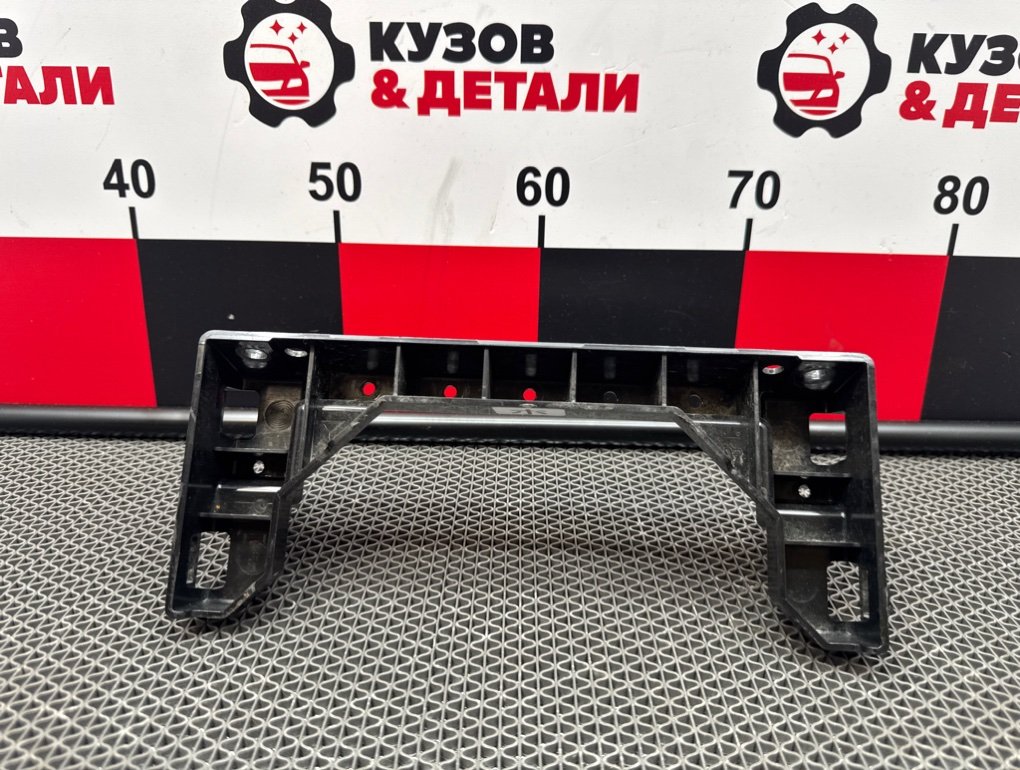 Кронштейн центральной консоли NX 2014-2021