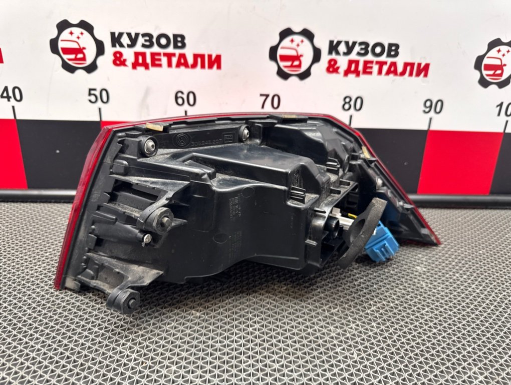 Фонарь в крыло задний левый Passat 2014-2020 B8