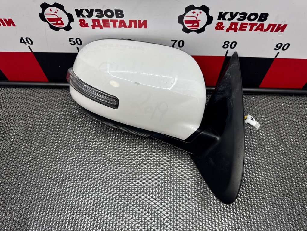 Зеркало заднего вида боковое правое Outlander 2014-2022 GF0W