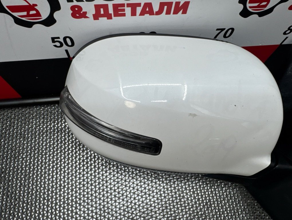 Зеркало заднего вида боковое правое Outlander 2014-2022 GF0W