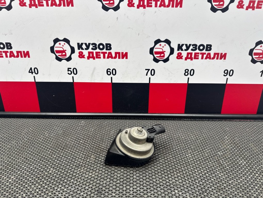 Звуковой сигнал Passat 2014-2020 B8