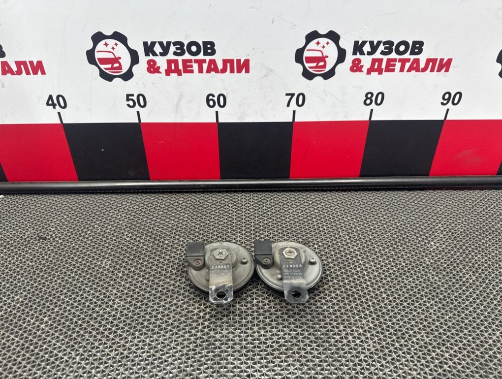 Звуковой сигнал передний Toyota RAV4 XA40 8651020280 Б/У