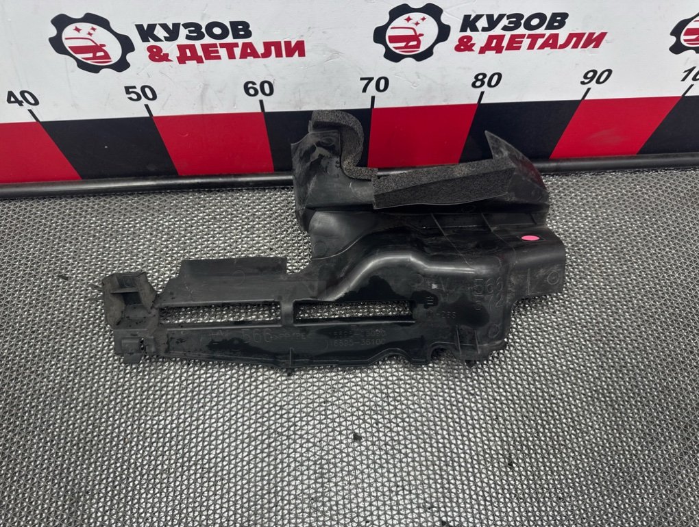 Дефлектор радиатора передний Toyota RAV4 XA40 1669136090 Б/У