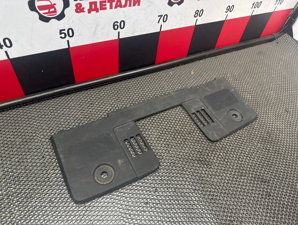 Накладка замка капота CX5 KF Накладка замка капота CX5 KF