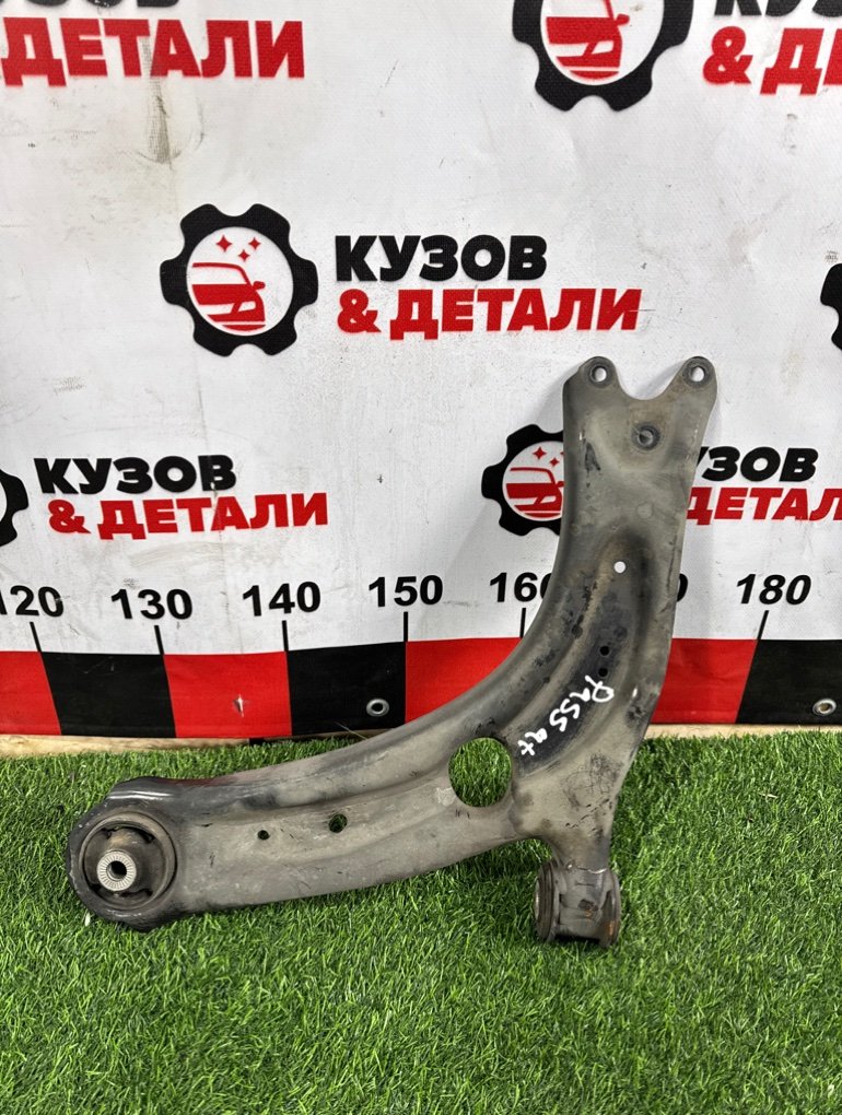 Рычаг подвески нижний передний левый volkswagen Passat B8 3Q0407151E контрактная