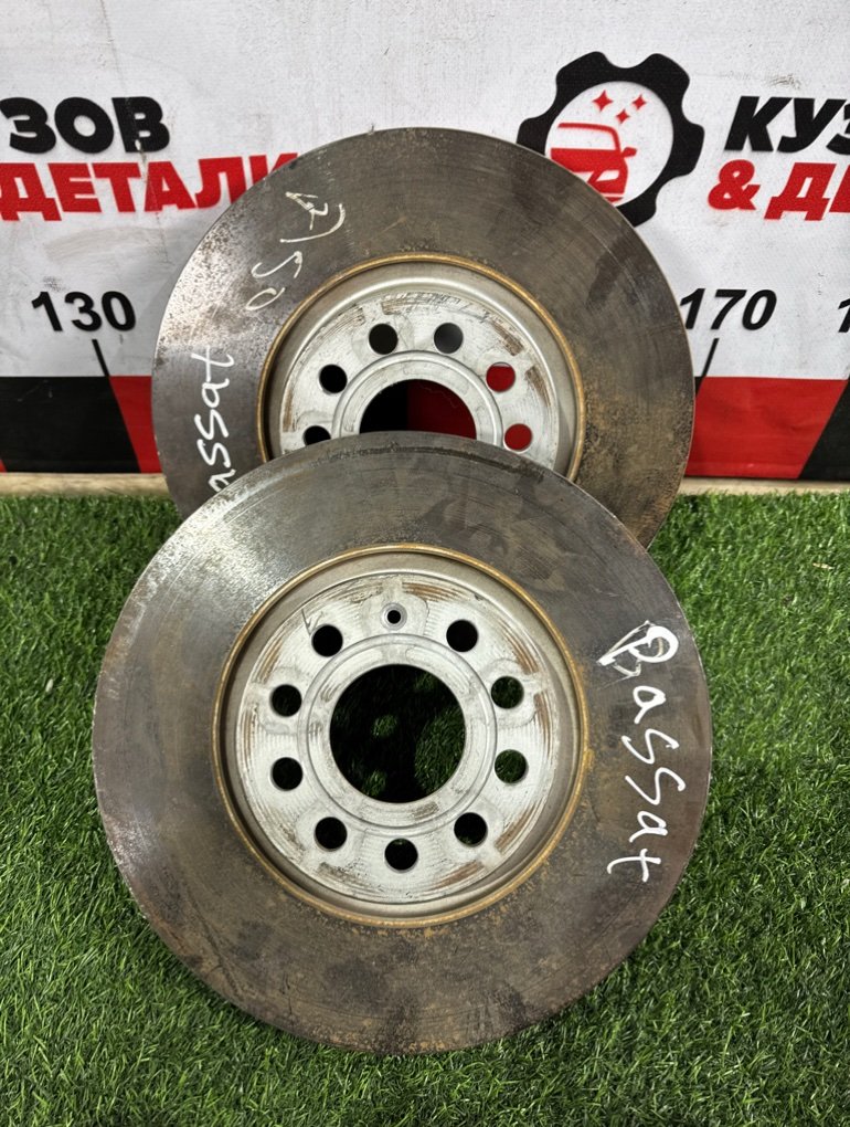 Диск тормозной передний volkswagen Passat B8 1K0615301AA контрактная