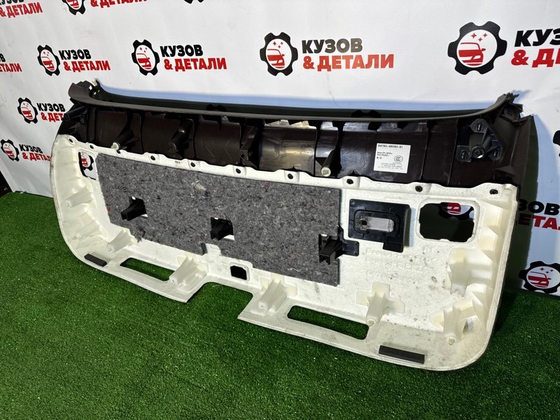 Обшивка багажника задняя RX 2017-2019 AL20