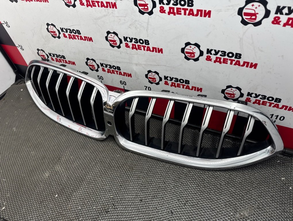 Решетка радиатора BMW 8 G15 Решетка радиатора BMW 8 G15
