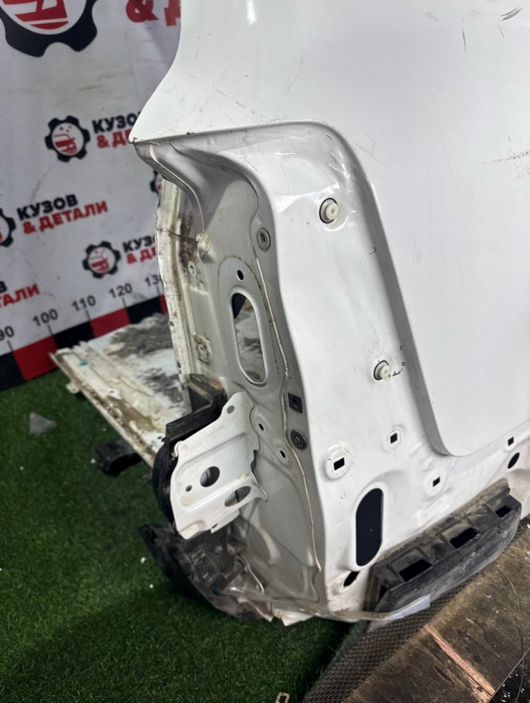 Крыло заднее правое Land Cruiser 2009-2021 J200