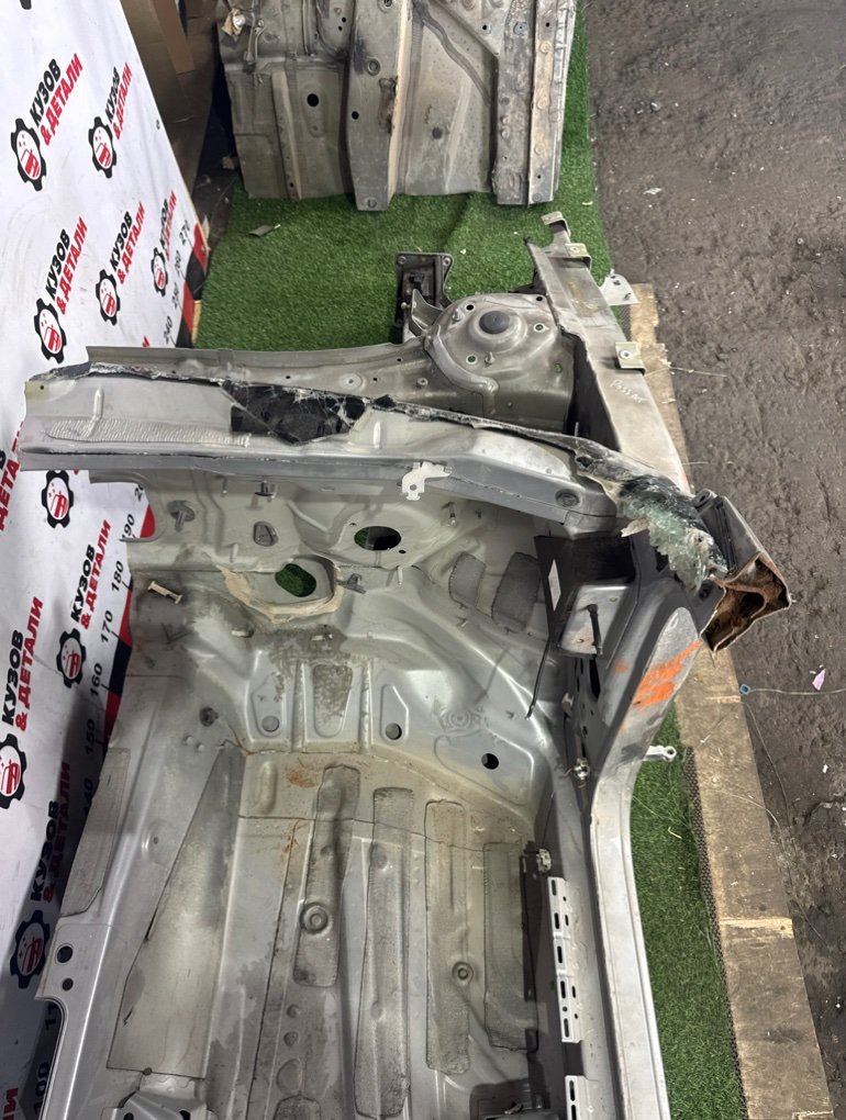 Лонжерон передний правый Passat 2014-2020 B8