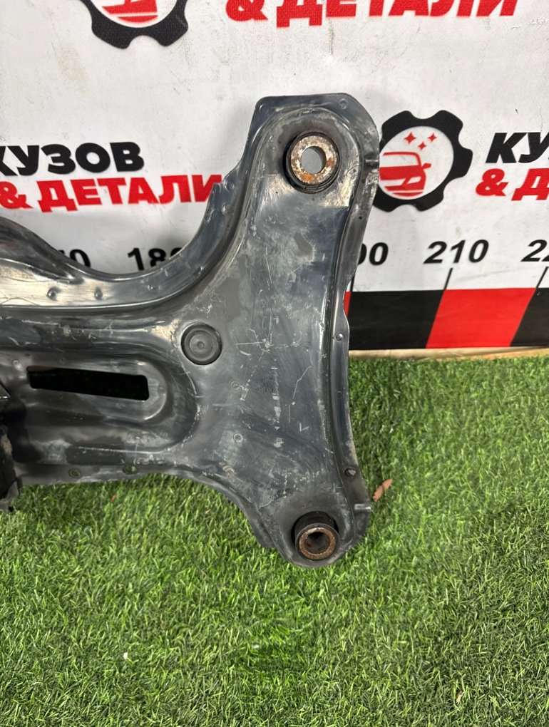 Подрамник задний Camry 2001-2018 V30 40 50