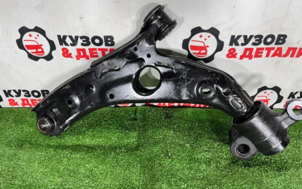 Рычаг подвески нижний передний правый CX5 2017-2022 KF Рычаг подвески нижний передний правый CX5 2017-2022 KF
