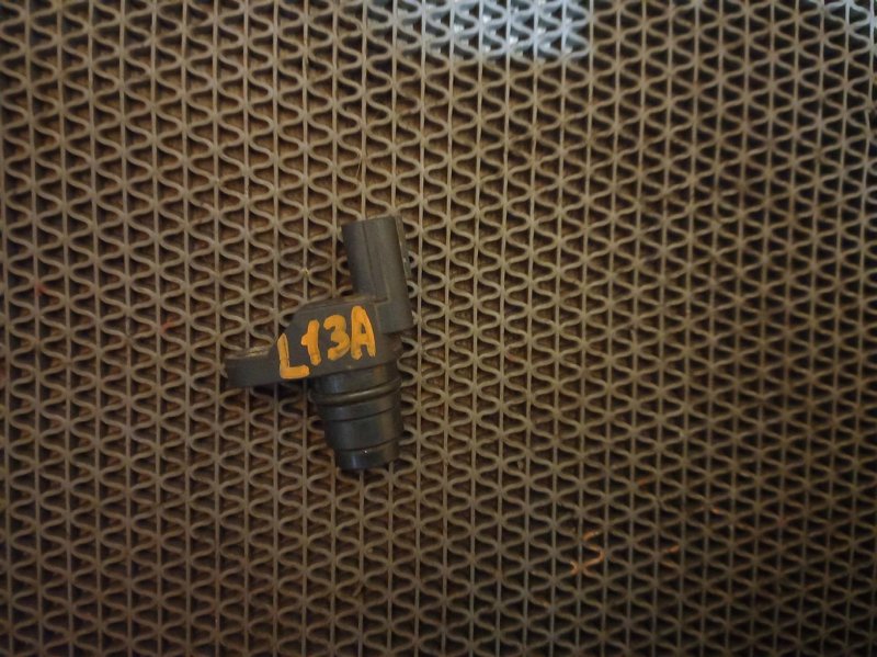 Датчик положения распред. вала HONDA FIT GD1 L13A контрактная