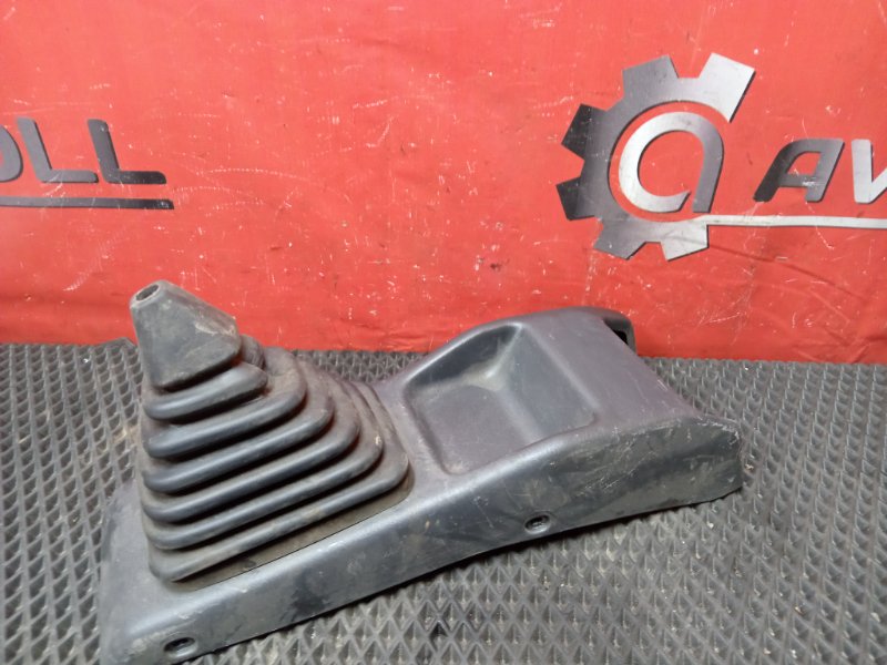 Консоль КПП SUZUKI Jimny 2010 JB23W K6A 75810-81A00-P4Z контрактная