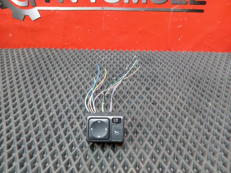 Блок управления зеркалами NISSAN JUKE 2011 F15 HR16DE 25570-CT00B контрактная