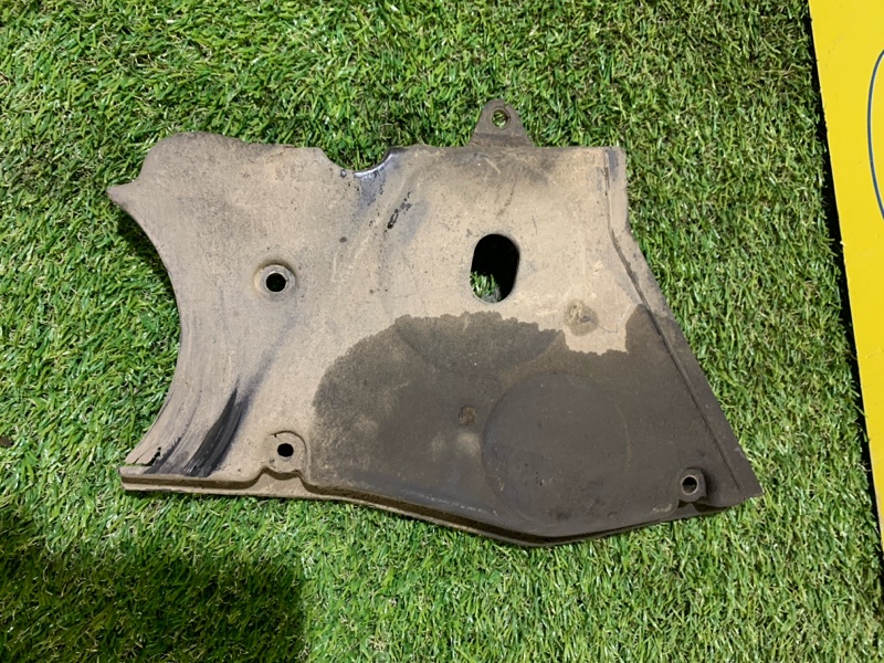 Кожух ремня ГРМ Alfa Romeo 147