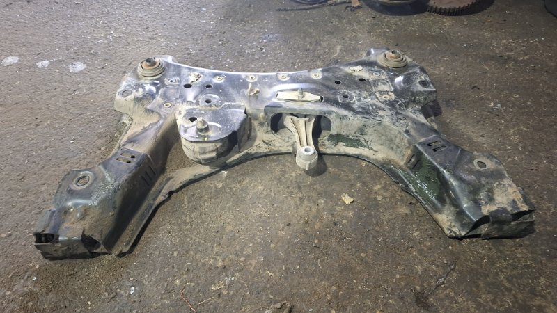 Балка подмоторная Fluence 2012 L30R K4M838