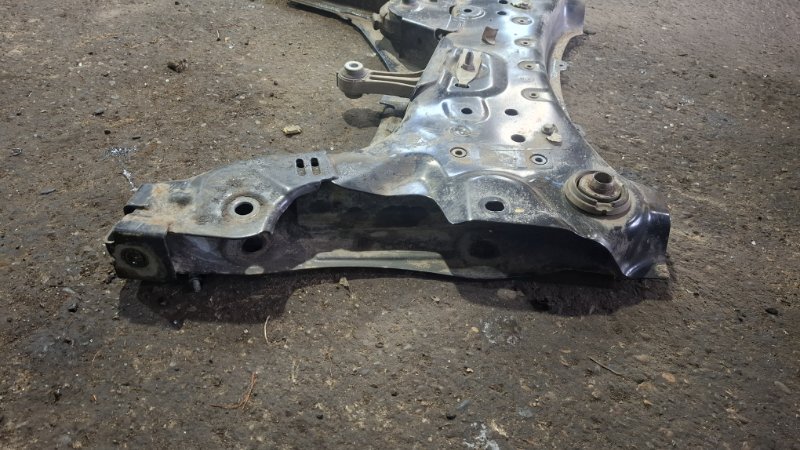Балка подмоторная Fluence 2012 L30R K4M838