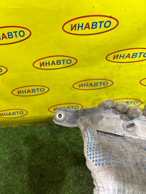 Крепление топливного бака X3 2013 F25 N47D20C