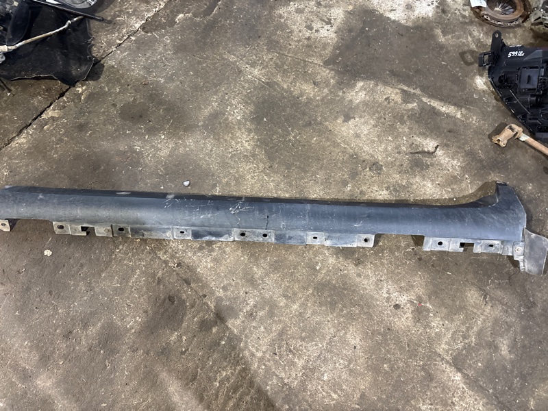 Накладка на порог левая BMW X3 2013 F25 N47D20C 51777210079 Б/У