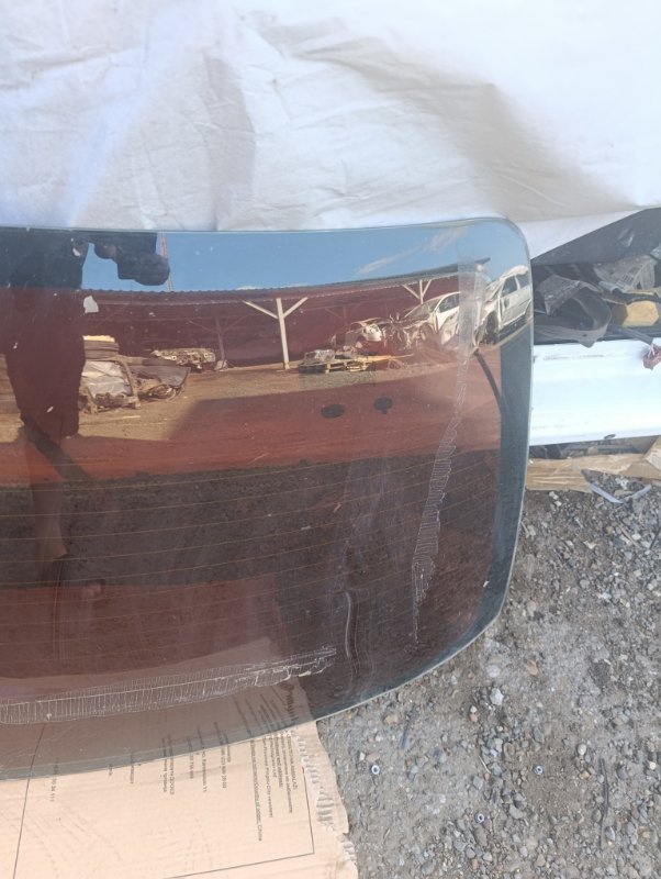 Стекло заднее Nissan Almera N16
