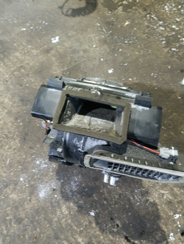 Корпус отопителя Renault Kaptur 2019 F4R410 272701585R Б/У