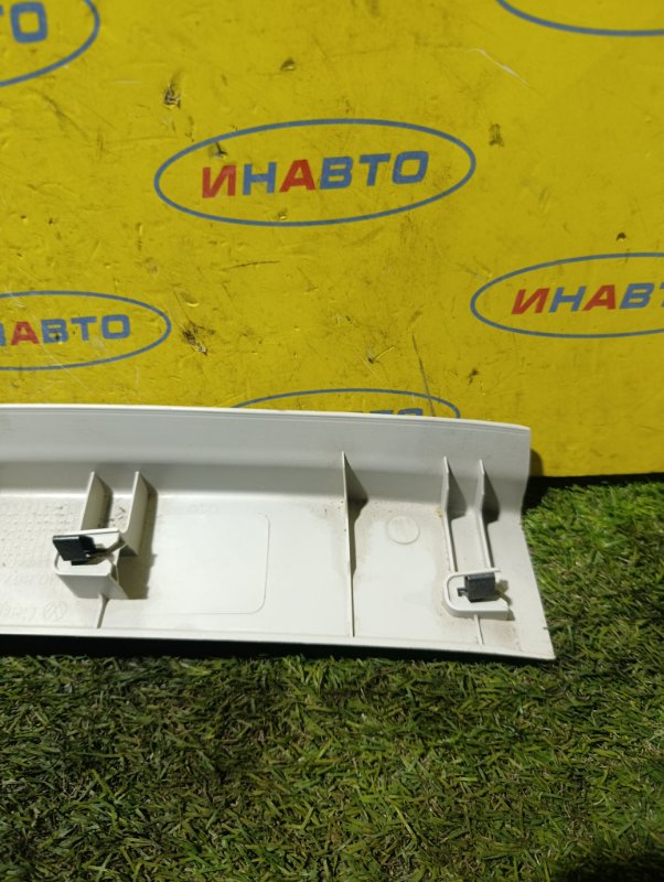 Накладка потолка Golf Plus 2012 5M1 CBZB