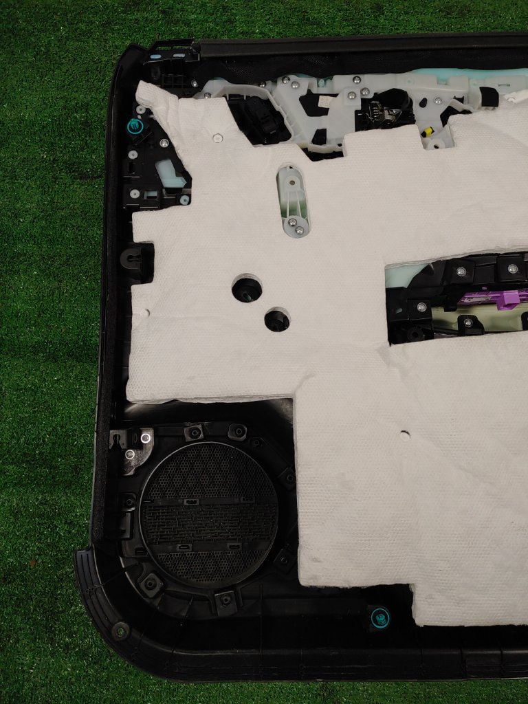 Обшивка боковой двери передняя левая Tiggo 7 Pro Max 2024 SQRF4J16