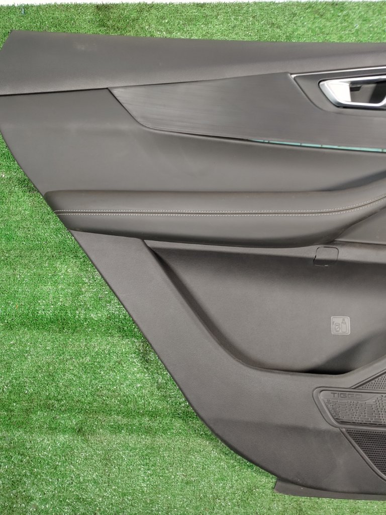 Обшивка боковой двери задняя левая Tiggo 7 Pro Max 2024 SQRF4J16
