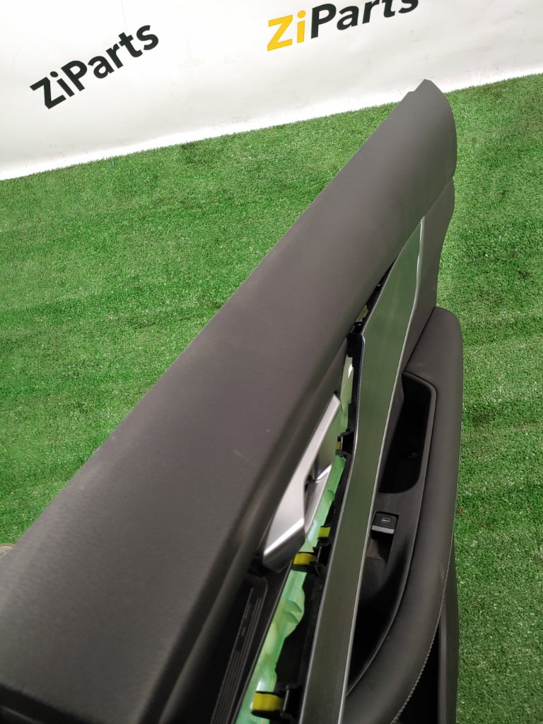 Обшивка боковой двери задняя правая Tiggo 7 Pro Max 2024 SQRF4J16 Обшивка боковой двери задняя правая Tiggo 7 Pro Max 2024 SQRF4J16