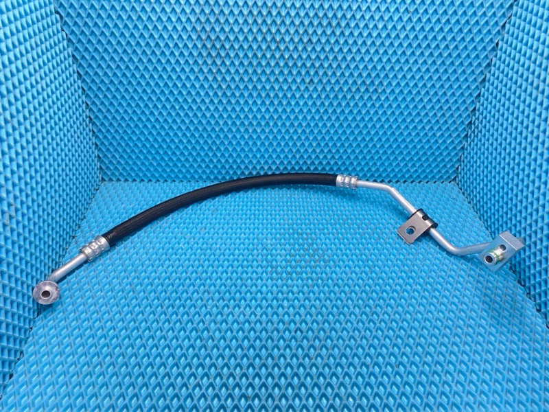 Трубка кондиционера SITRAK / HOWO C7H  / T5G 712W61942-1322 новая