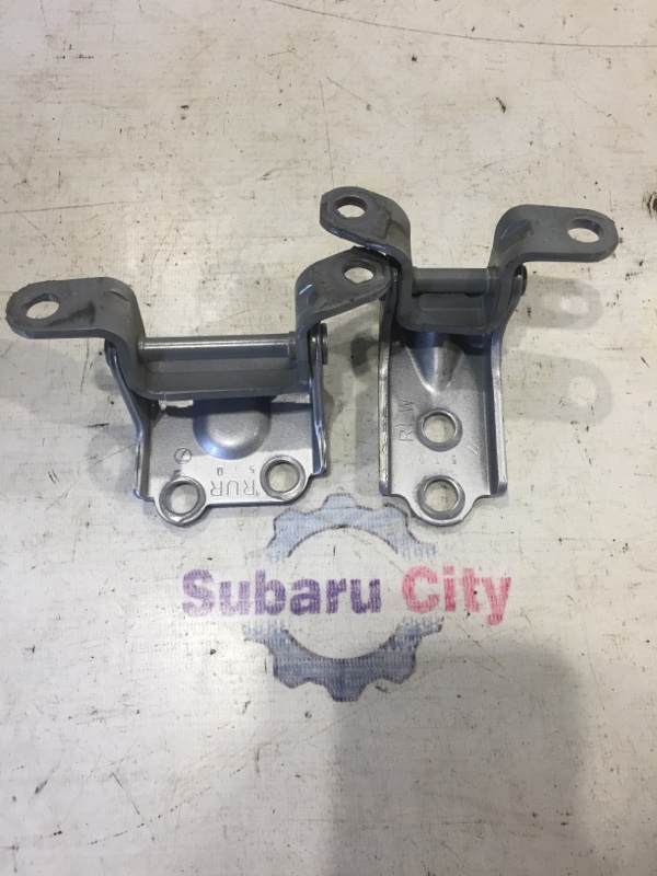 Петли двери Subaru Legacy BL EJ20 2005 задние правые (б/у)