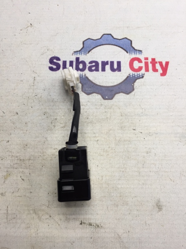 Кнопка Subaru Legacy BE EJ20 1999 (б/у)