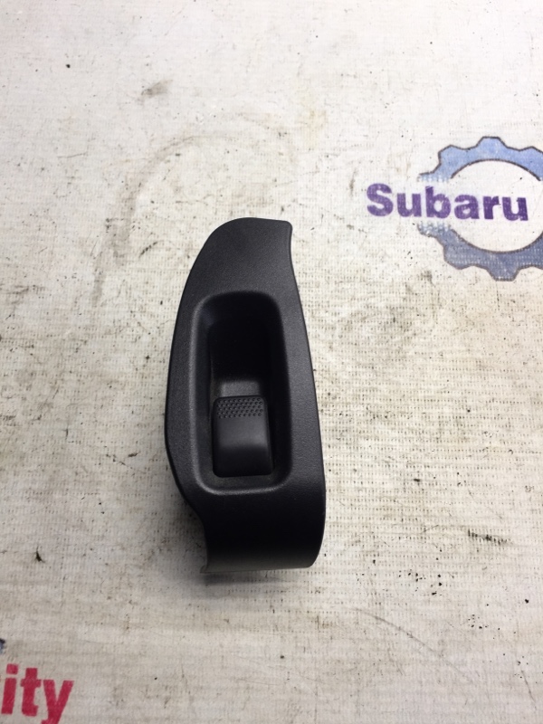 Кнопка стеклоподъемника Subaru Legacy BE EJ20 2000 задняя правая (б/у)