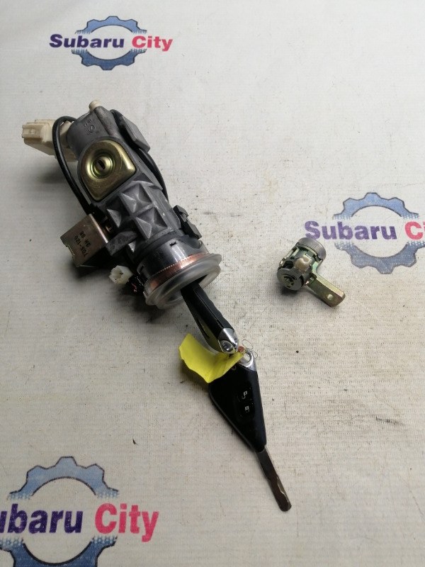 Замок зажигания Subaru Legacy BL EJ20 2003 (б/у)