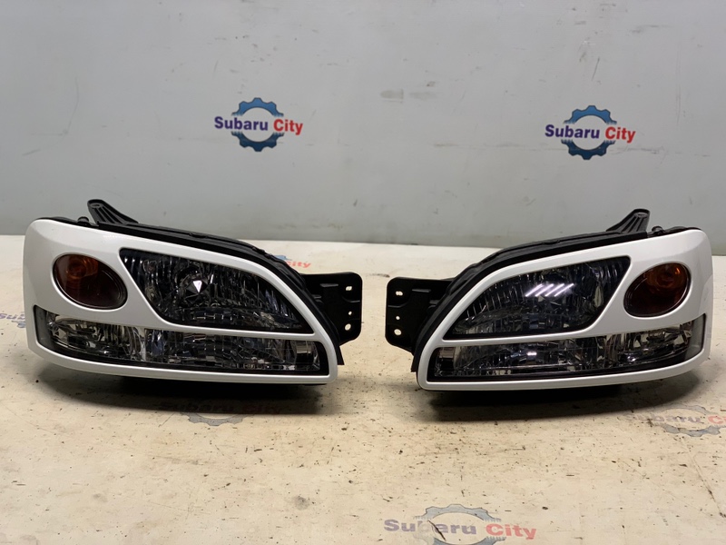 Фара Subaru Legacy BE EJ20 2002 (б/у)