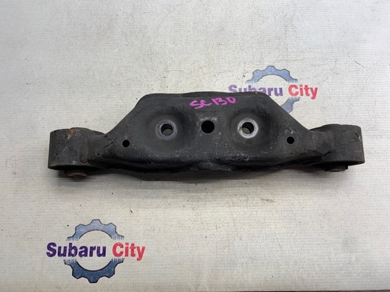 Подушка редуктора Subaru Forester SH EJ20 2004 (б/у)