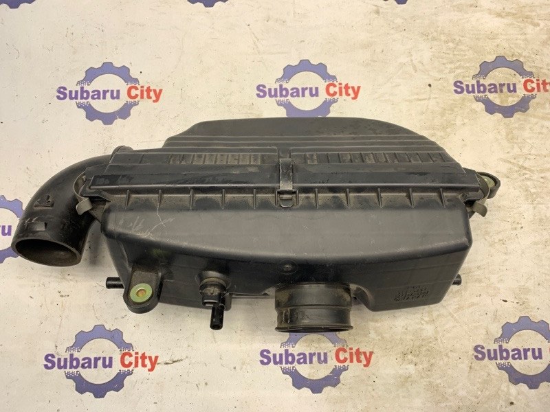 Корпус воздушного фильтра Subaru Forester SF EJ20 2000 (б/у)