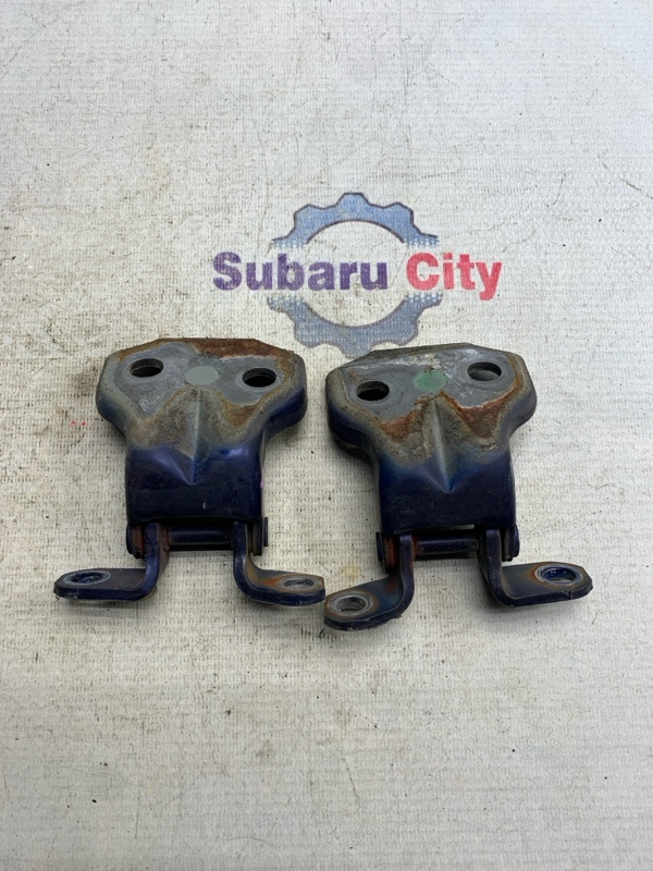 Петли двери Subaru Impreza GD EJ20 2001 передние правые (б/у)