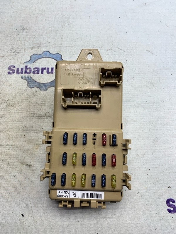 Блок предохранителей Subaru Forester SF5 EJ201 2000 (б/у)