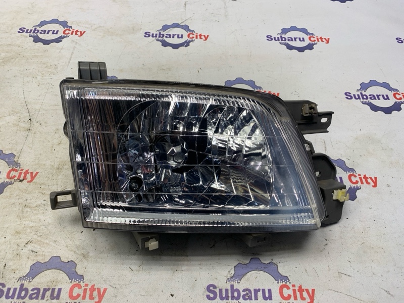 Фара Subaru Forester SF5 EJ201 2000 правая (б/у)