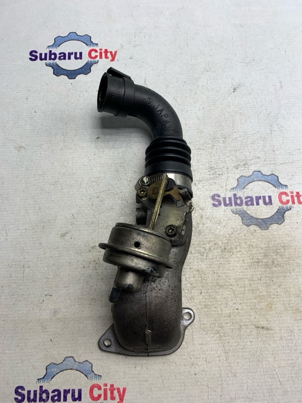 Патрубок впускной Subaru Legacy BH5 EJ206 2001 (б/у)