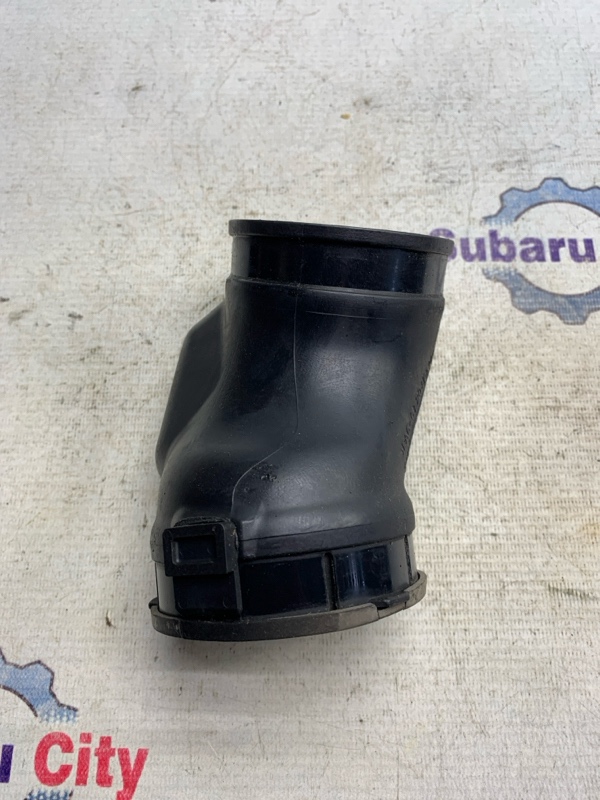 Патрубок на дроссельную заслонку Subaru Legacy BP5 EJ20X 2005 (б/у)