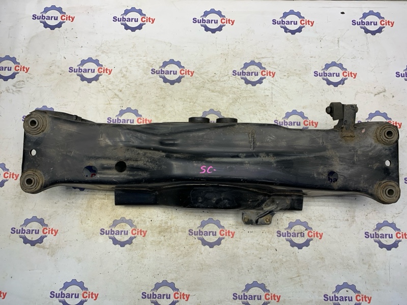 Балка подвески Subaru Forester SF9 EJ254 2000 (б/у)